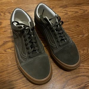 Vans Old Skool Gum Sole Sneakers